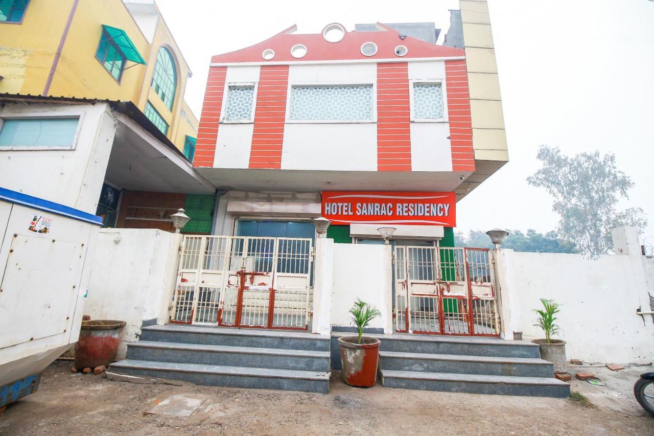 Hotel O Ansh Residency Delhi Kültér fotó